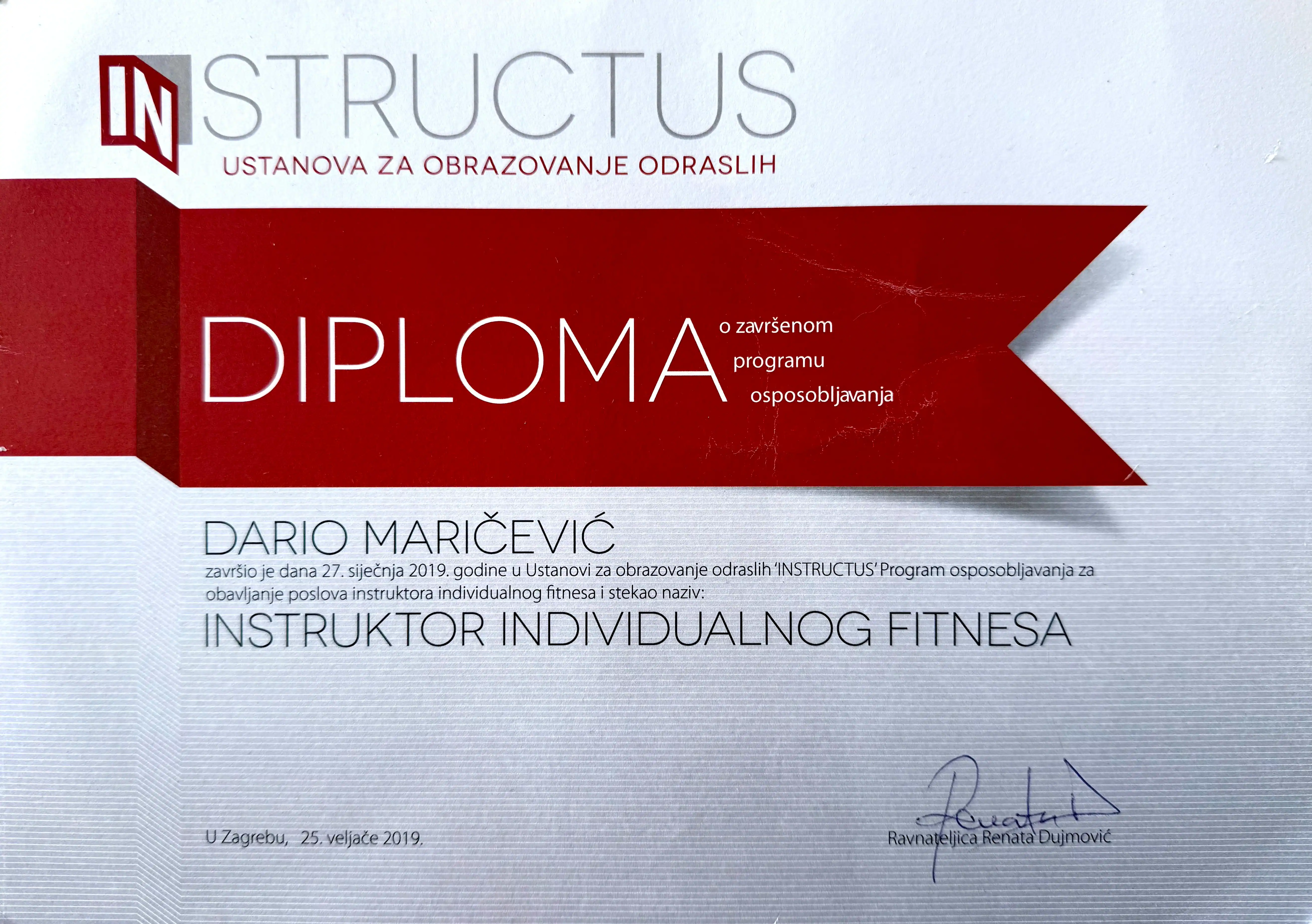 Certifikat i diploma